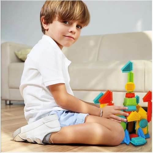 Needlework constructor Bloko in a bucket with vacuum play base (100 pieces) Needlework constructor Bloko in a bucket with vacuum play base (100 pieces)