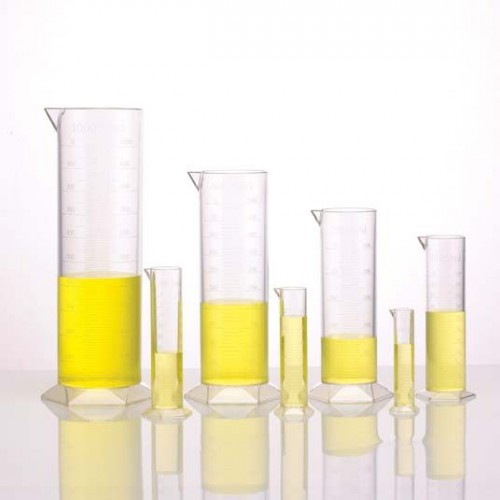 Set of graduated cylinders (7 pcs.)