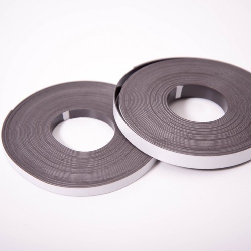 Self-adhesive magnetic tape (10m)