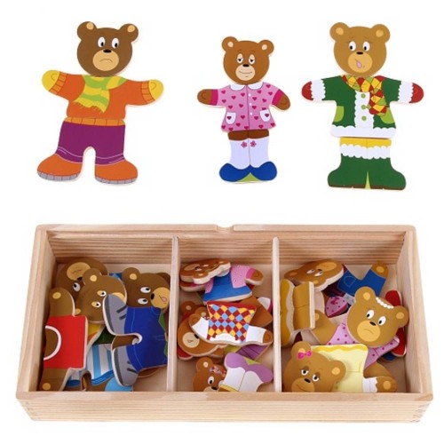 Wooden puzzle game “Dress up the bear family” Wooden puzzle game “Dress up the bear family”
