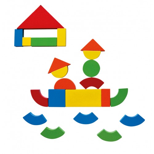 ﻿Set of wooden magnets in a suitcase 2 in 1