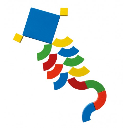 ﻿Set of wooden magnets in a suitcase 2 in 1